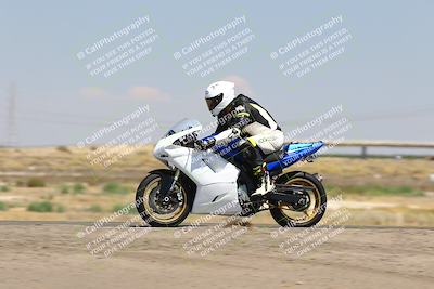 media/Sep-01-2025-Lets Ride (Mon) [[4370d11284]]/B Group/1220pm (Wheelie Bump)/